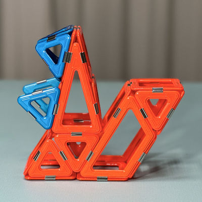 kaufen Schönes kleines Eichhörnchen und Apfel Magnetfliesen Spielzeug Tierform für kreative Köpfe online manufacture
