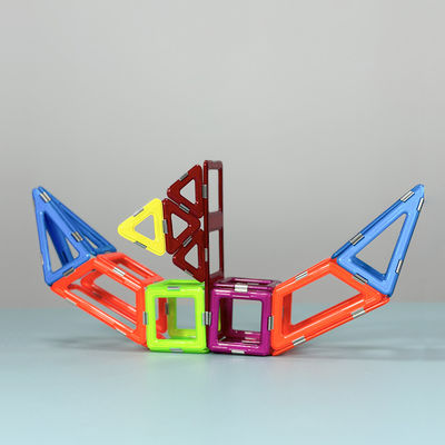 kaufen Magnetische Fliesenmontage Vielseitiges Design für Transportfahrzeuge Segelboot online manufacture