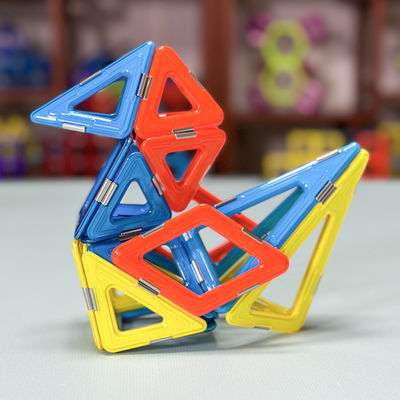 Vielseitige Formen Qianzhihe Magnetfliesen Tiere Magnetische Bauspielzeuge Nichtgiftig