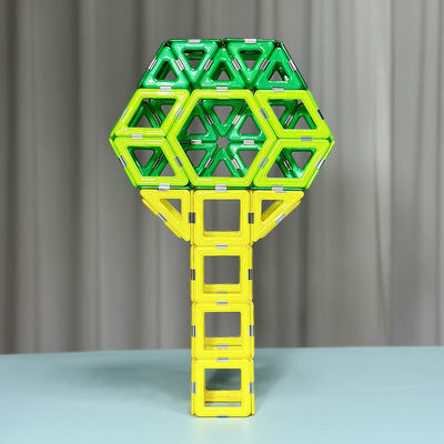 3D-Kreativmagnetische Fliesen Freistil Vielseitige Formen Baum Magnetische Formen Bausatz